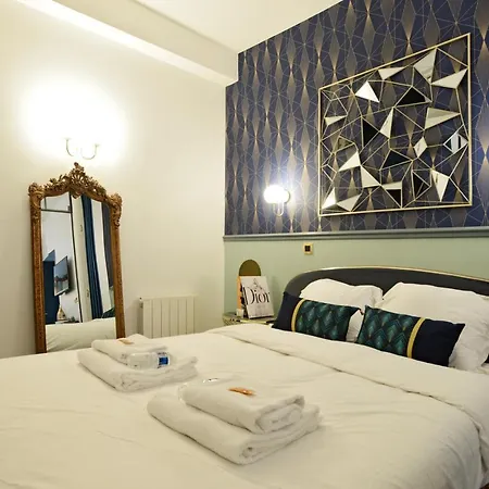 Apartment Cmg Le Grand Rex / Bonne Nouvelle *